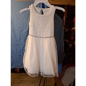 Speckless Girls Size 4 White Dress